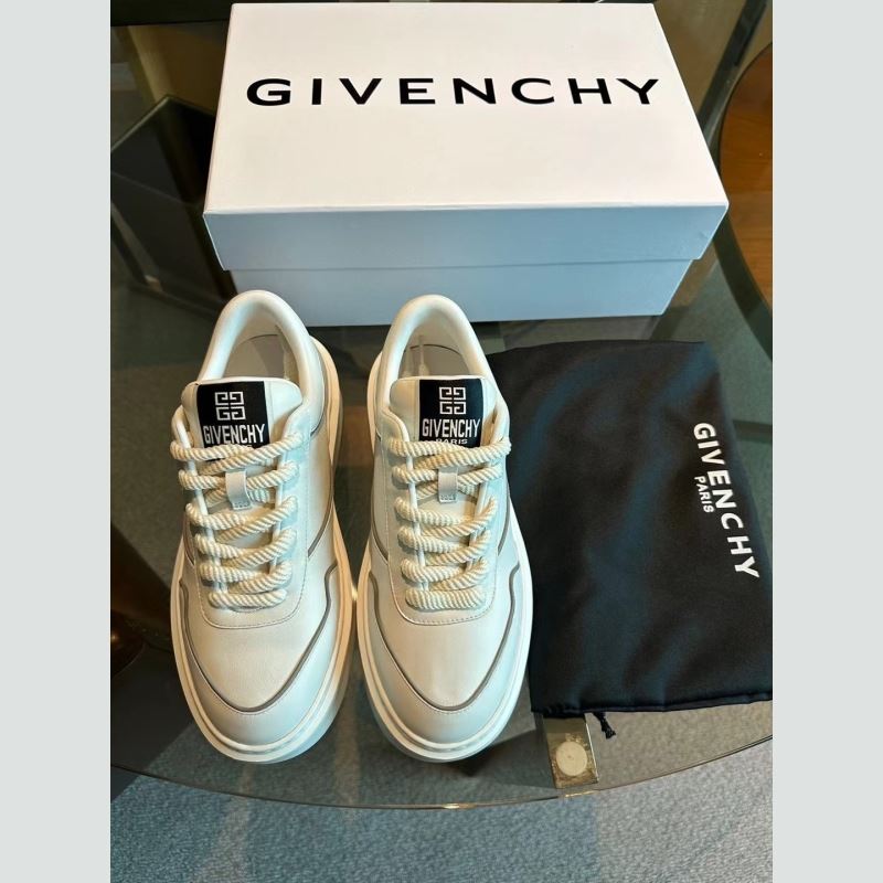 Givenchy Sneakers
